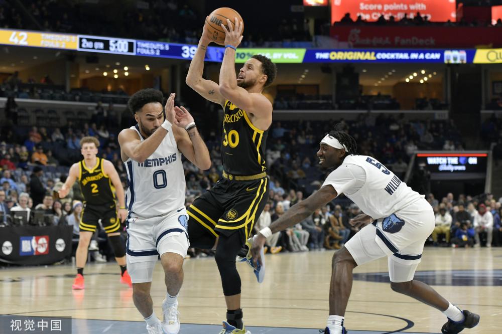 率先破门 率先破门