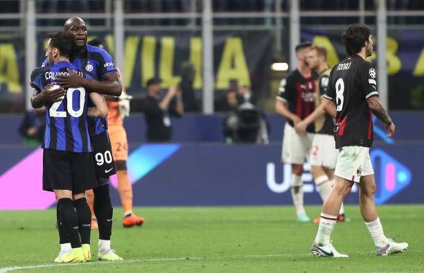 中的战略与 中的战略与